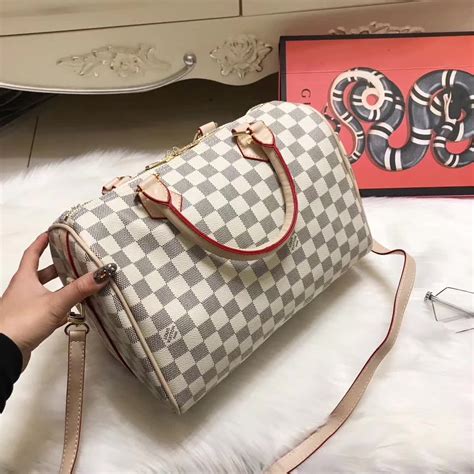 vrai louis vuitton speedy|louis vuitton speedy bandouliere.